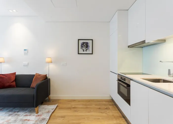 W/ Terrace, Pool & Gym | Antas By Host Wise Porto