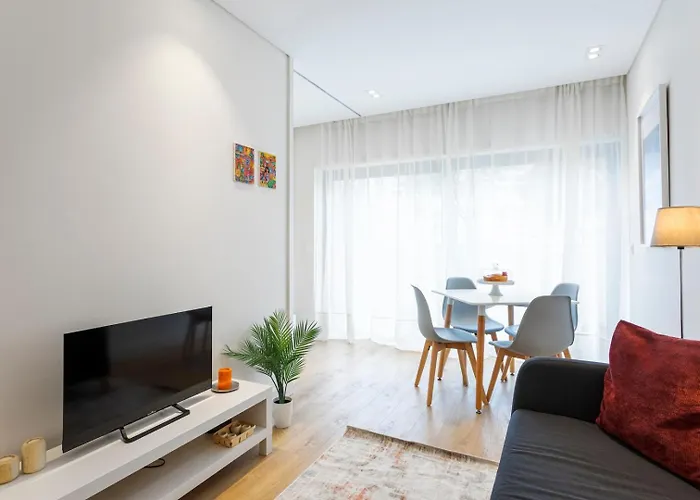 W/ Terrace, Pool & Gym | Antas By Host Wise Lejlighed Porto