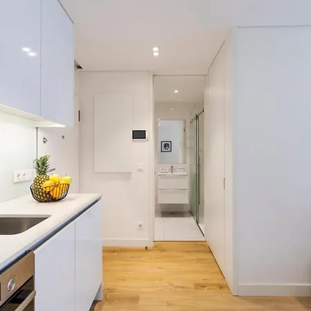 W/ Terrace, Pool & Gym | Antas By Host Wise *