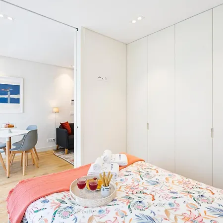 W/ Terrace, Pool & Gym | Antas By Host Wise 아파트